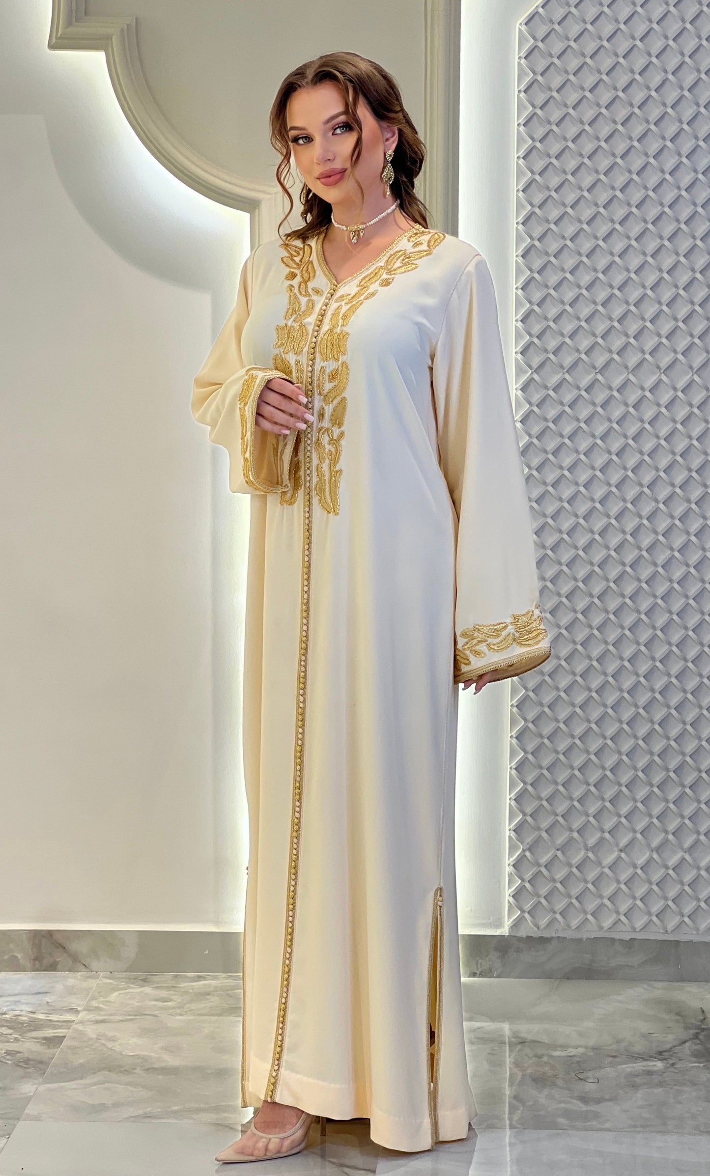 Elegante Kaftan Sanae para un estilo sofisticado y cómodo