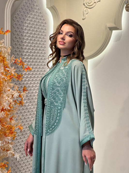 Daur - Design Éclatant pour un Style Unique