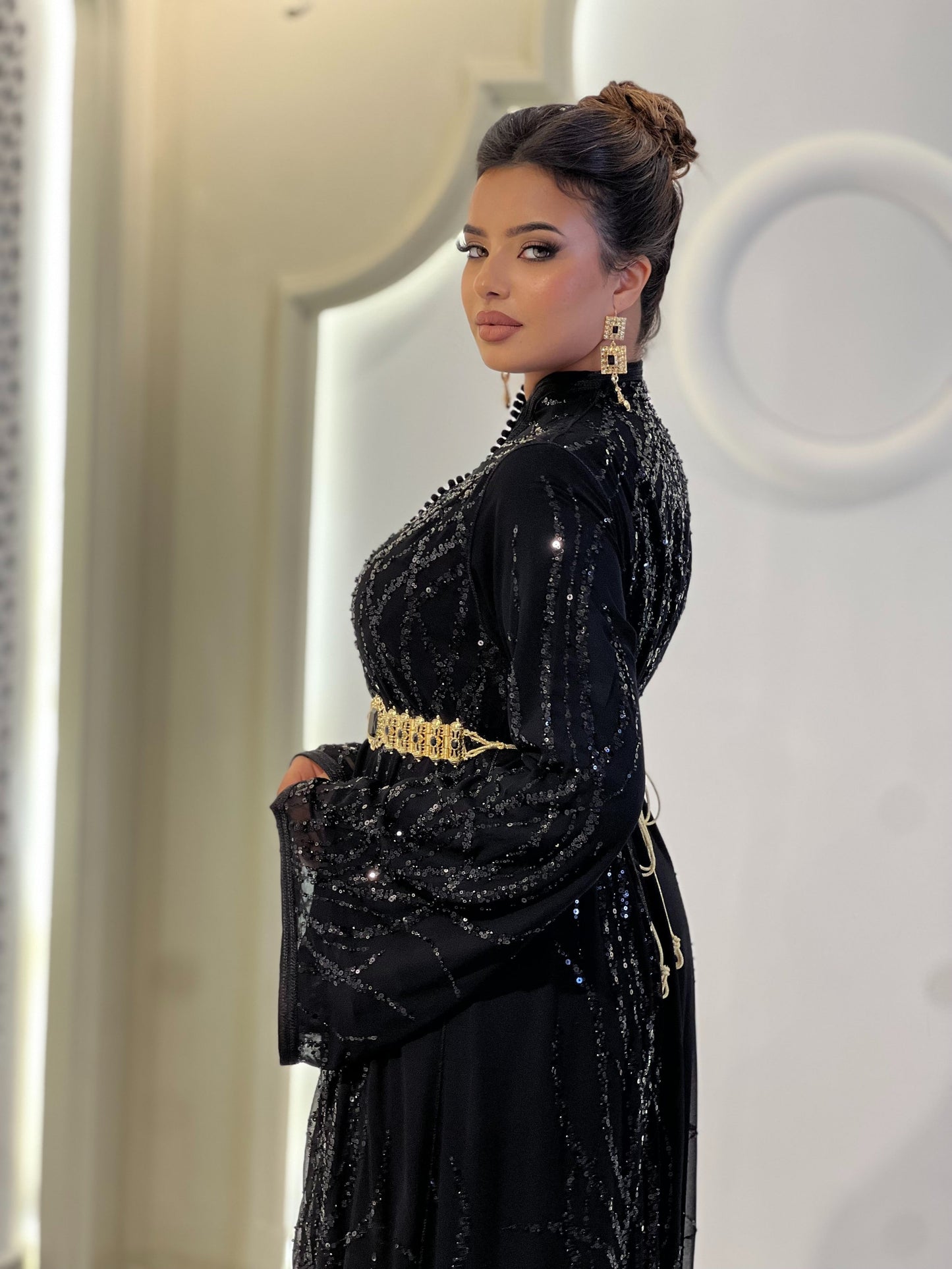 Elegant Kaftan Aisha for a Stylish Look