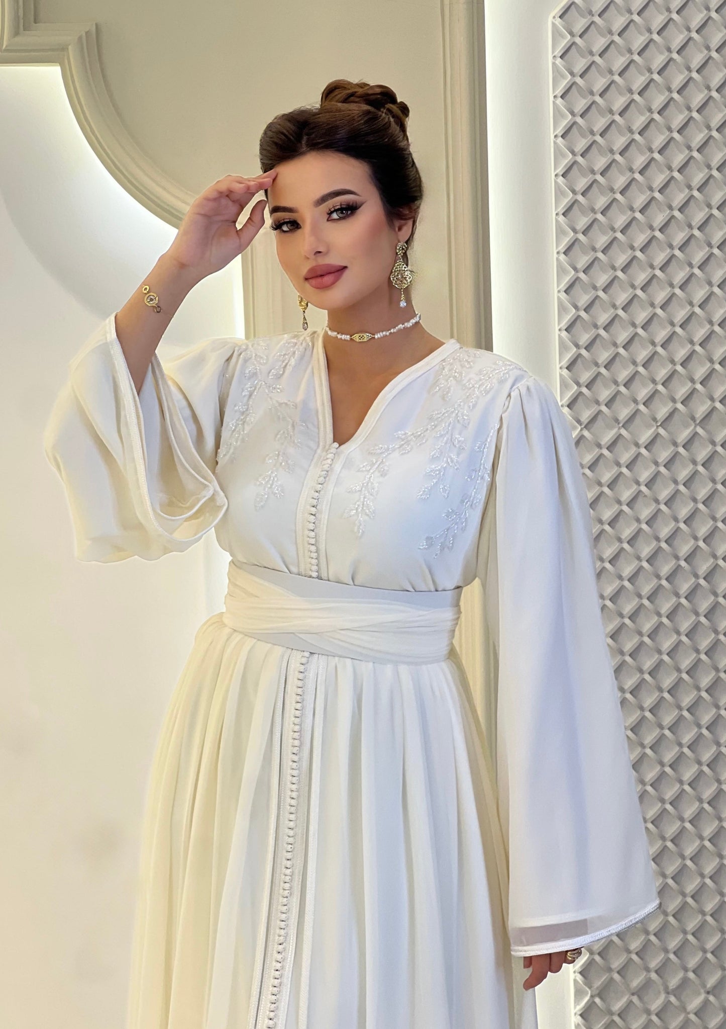 حُلة جِطي أنيقة وراقية