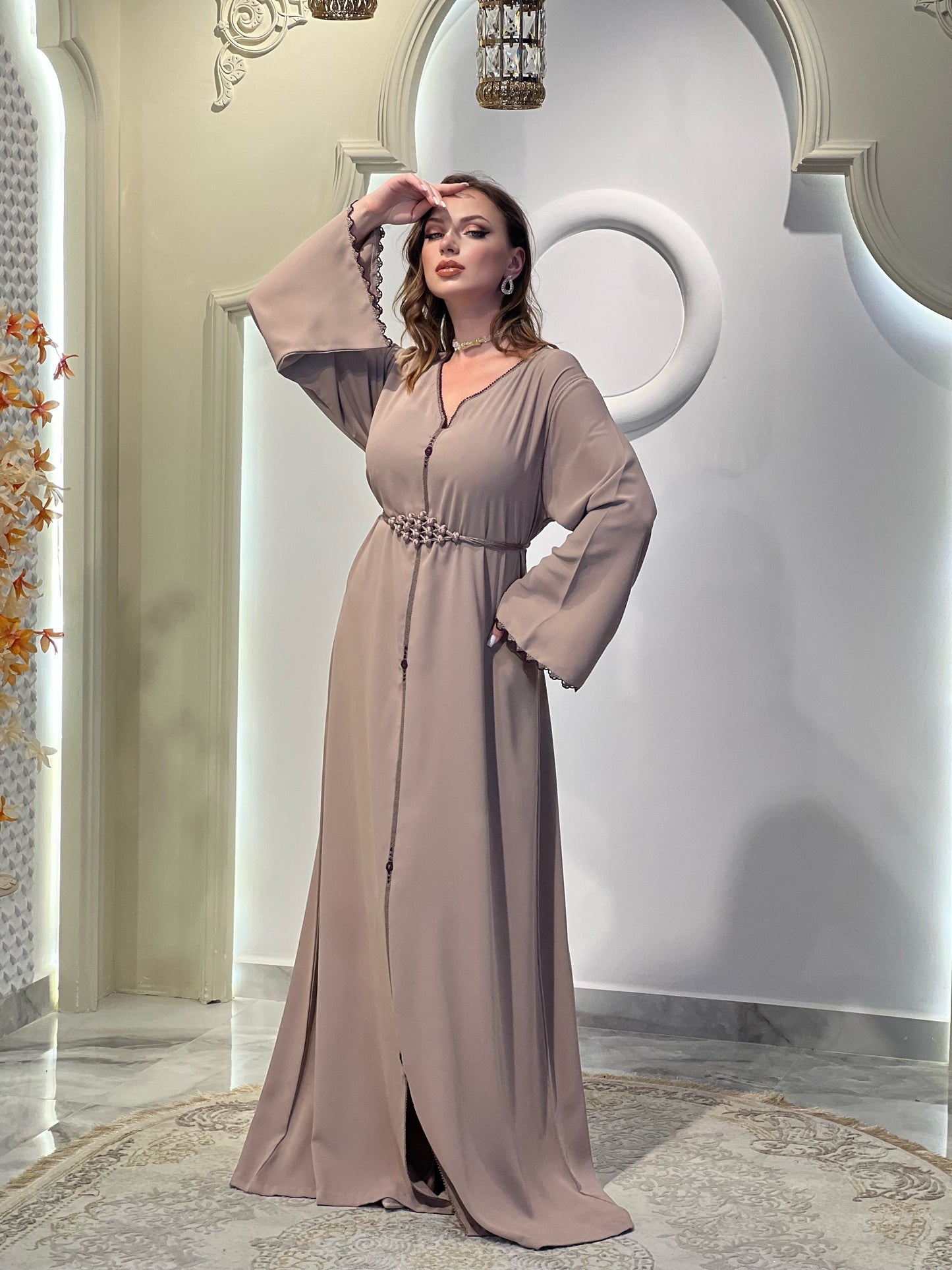 Nayla - Sophisticated and Elegant Fashion Accessory