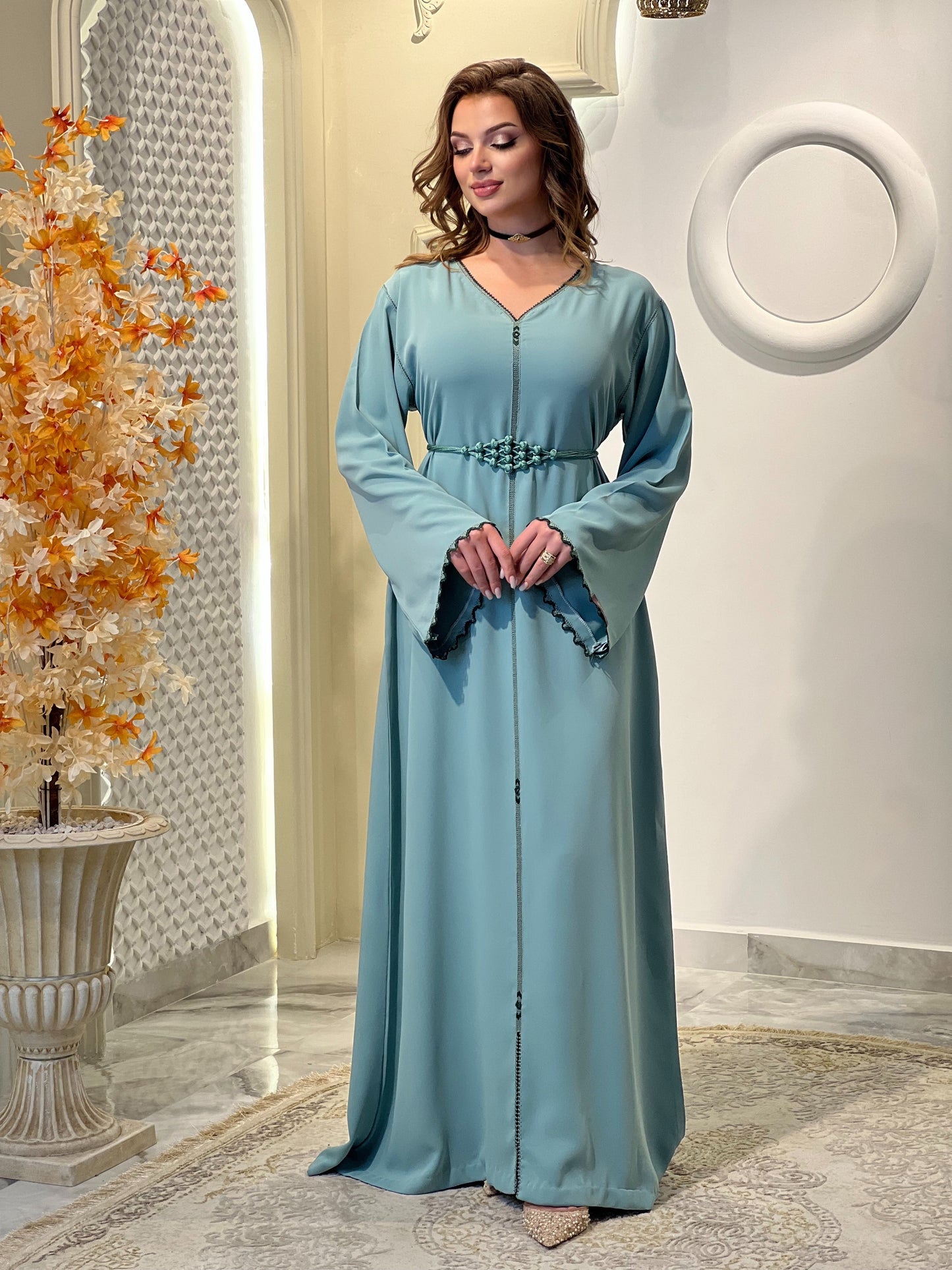 Nayla - Sophisticated and Elegant Fashion Accessory